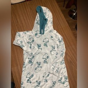 Peanuts Snoopy Sleep Hoodie